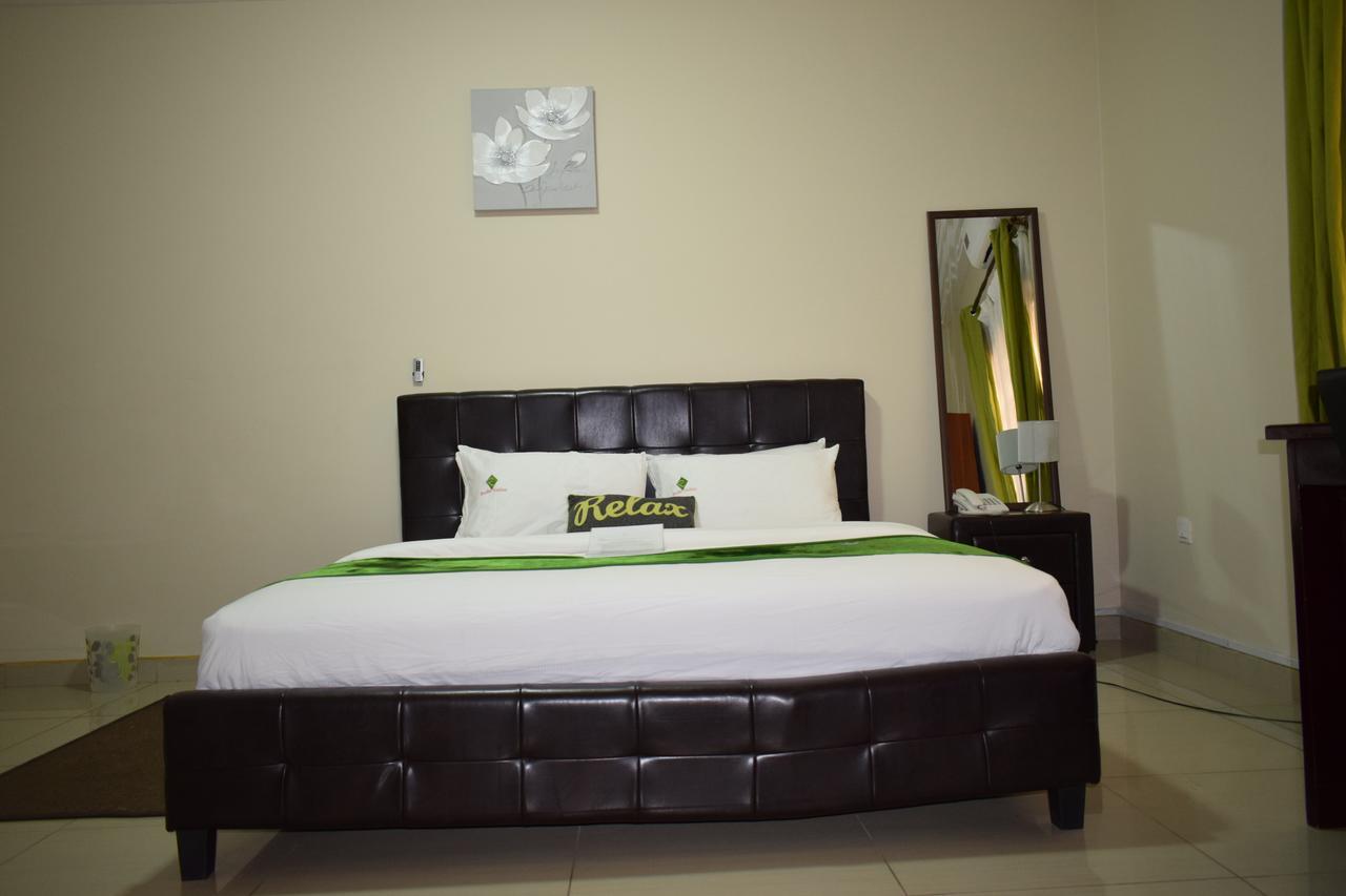 Relle Suites Hotel Ogbodjo Luaran gambar