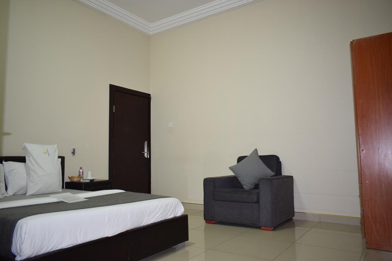 Relle Suites Hotel Ogbodjo Luaran gambar