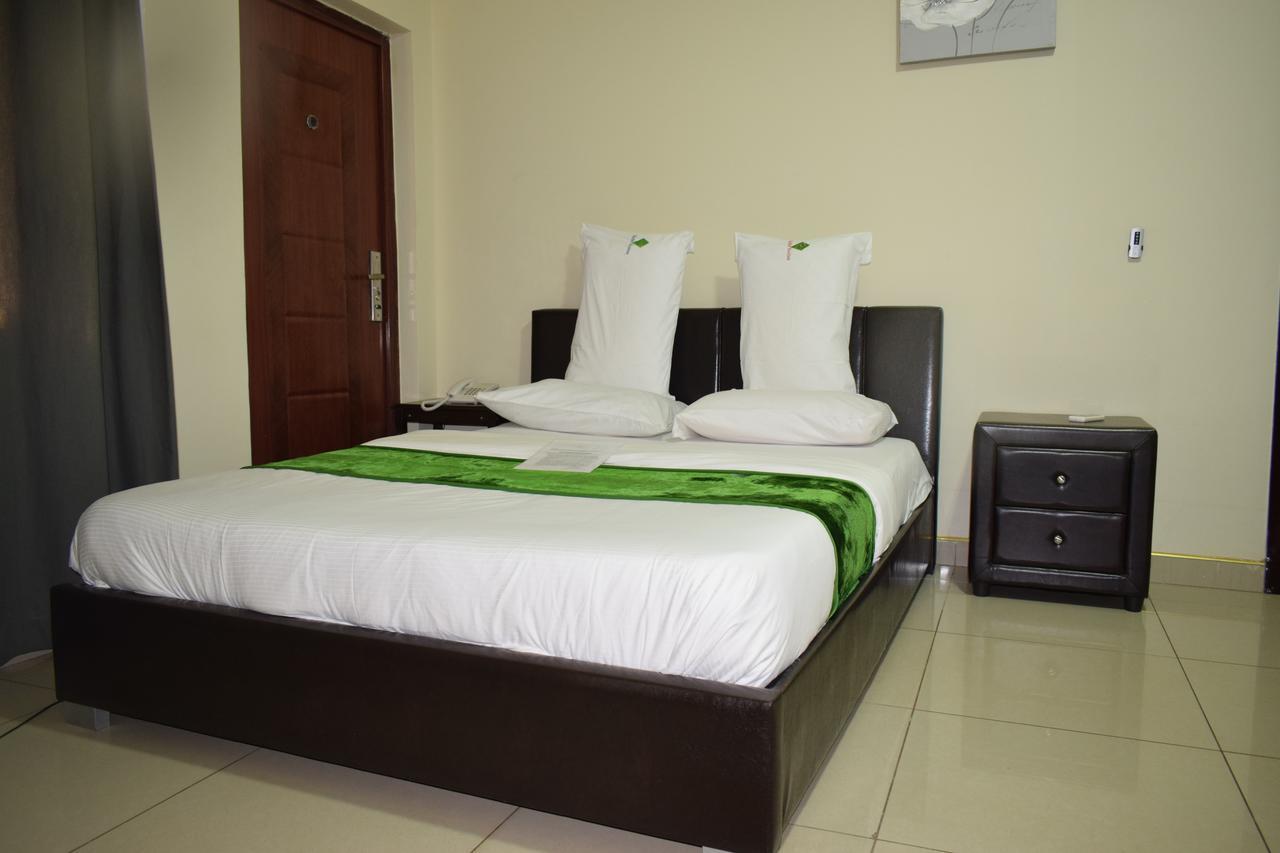 Relle Suites Hotel Ogbodjo Luaran gambar