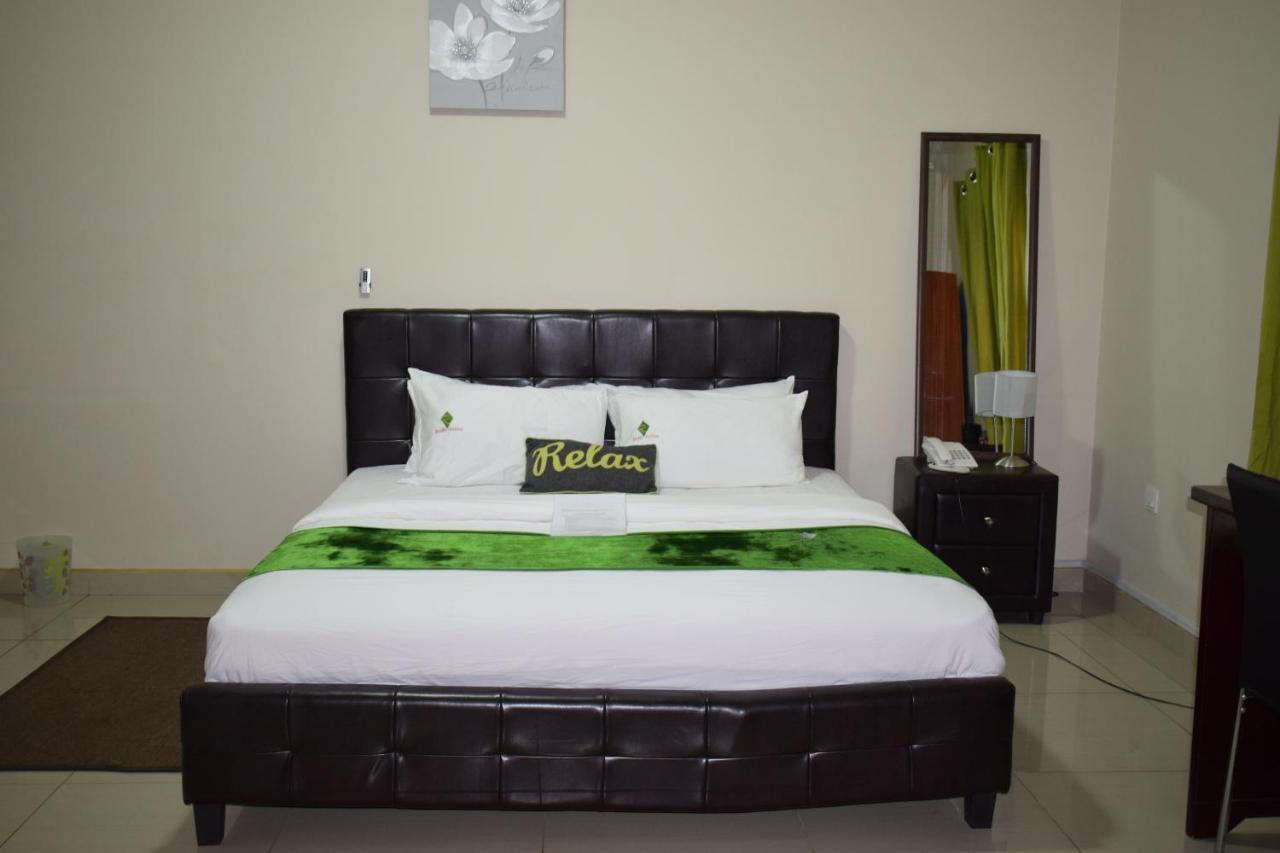 Relle Suites Hotel Ogbodjo Luaran gambar